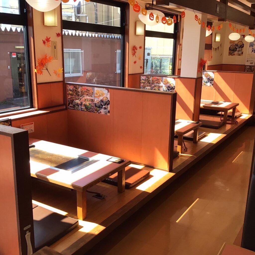 お好み焼き　座敷